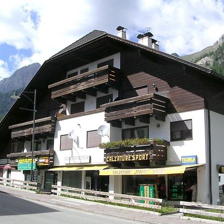 Апартаменты La Casa Duron Кампителло-ди-Фасса Экстерьер фото