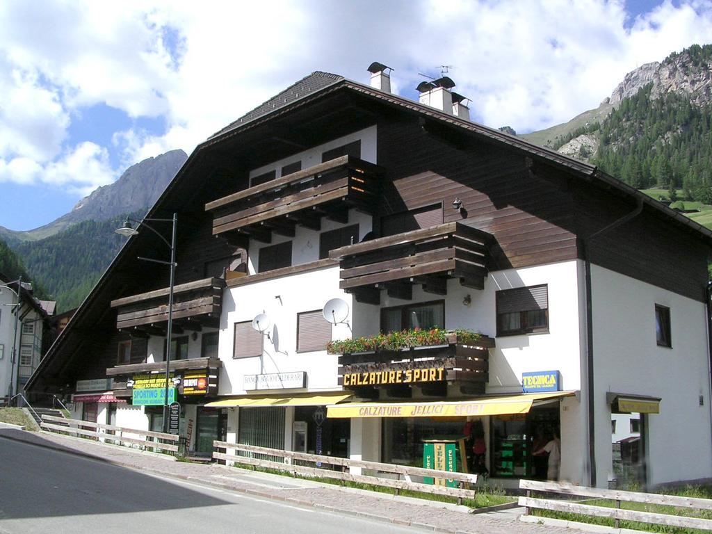 Апартаменты La Casa Duron Кампителло-ди-Фасса Экстерьер фото